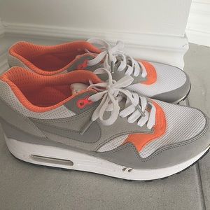 ❌SOLD❌NIKE Air Max 1 (2010 release)